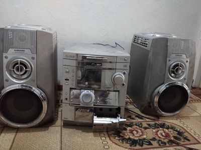 Продам музыкальный центр Самсунг