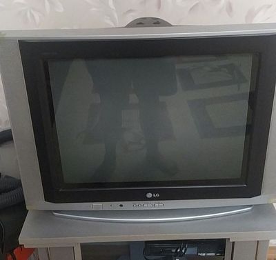 Телевизор LG, в отличном состоянии