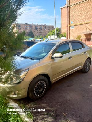 Cobalt сотилади
