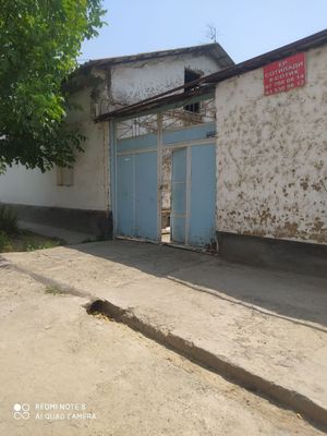 Uy sotiladi yaxshi narxda