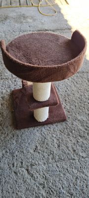 Продам стульчик для кошки.