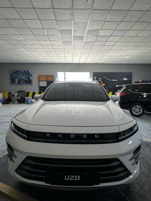 Exeed LX Premium 1.5 Turbo