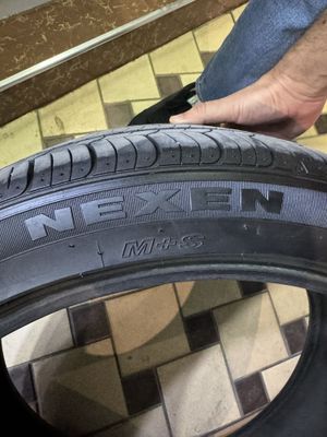 Nexen 245/40 R18 93 v