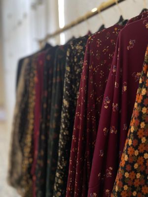 Romol qoshilgan koʻylak Yupqa mayin matodan