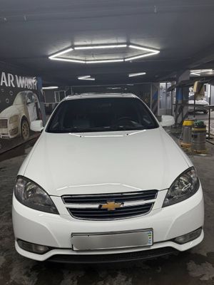 Продаётся Chevrolet Gentra 1.5
