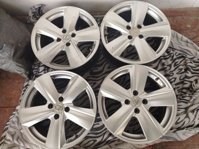 Lexsus Nexia 1 2 3 lada kobalt sparkga