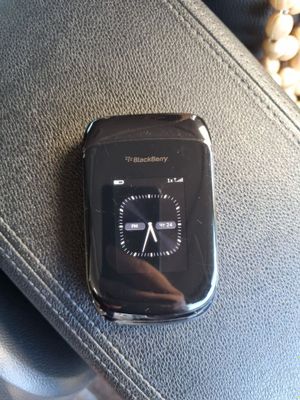 Blackberry 9670 идеал холатда