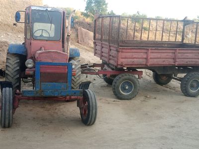 T28