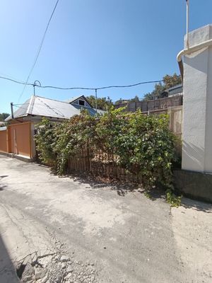 Продается участок 3 сотки 500 Ка дом под снос