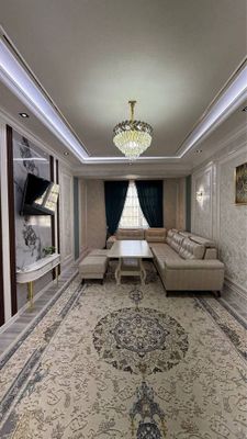Продается 3 ком. Квартира площадью 90 кв.м. Ор. Панжоб мечеть