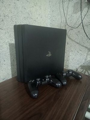 Ps4 Pro 1TB versiya 12.00 +20 официальный игры куплены