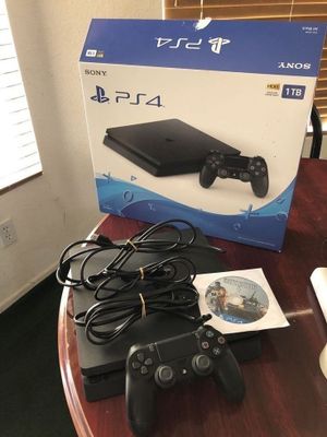 Playstation 4 slim Itb ikkta oyini bilan!
