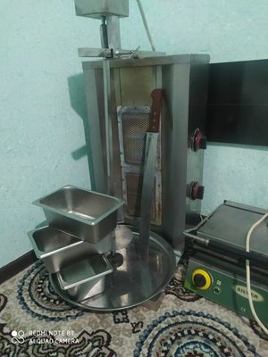 fastfud uchun apatlar sotiladi