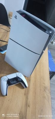 Playstation 5,Digital Edition(slim)