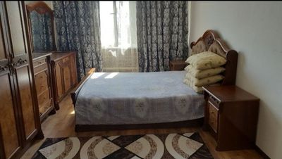 Сдается 2 комнатная,массив Панельный,Строительный