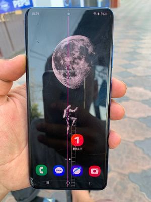 Samsung Galaxy s20+ 5G 8/256 Yana 8 virtual ozu qoshsa boladi