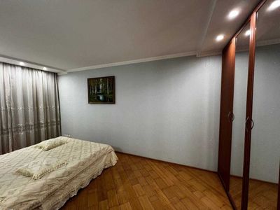 Аренда 3 комнаты по ул Шахрисабз метро Ойбек
