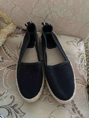 150.000 сум. Размер38. Новые мокасины из H&M