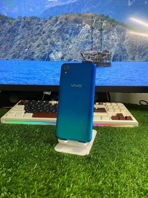 Vivo 1820 sotiladi