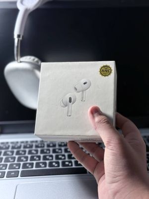 Airpods Pro 2 generation design in California