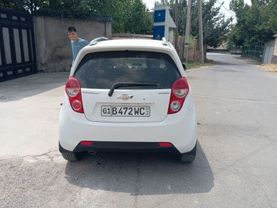 Автомобиль Спарк продаётся хороший состояние.Автомобил Спарк сотилади