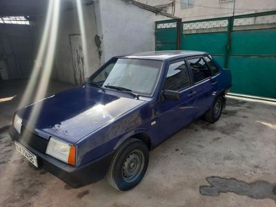 Lada 21099 vaz...