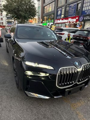 Bmw i7 2023 full