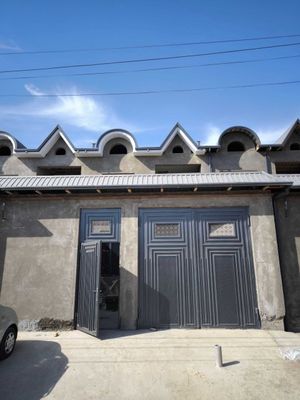 Участок 2 сотки, ориентир Зинит, 5 комнат, 320 м2, 2 этажа +подвал.