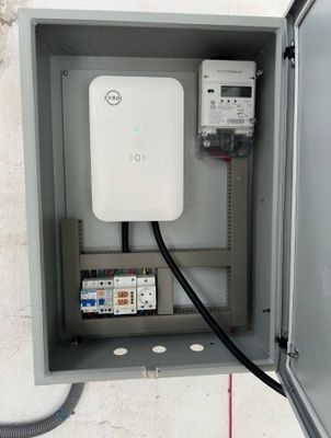 Установка зарядного устройства для электромобиль