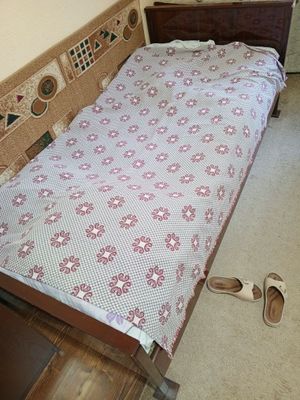 Продам кровать чехословацкая