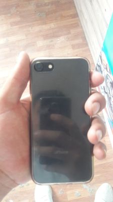 Iphone 7 xotira 128 gb srocno sotiladi 100