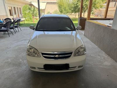Lacetti 2 p 1.8 mexanika 2012 yil