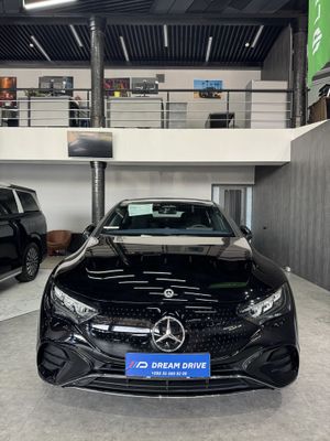 Mersedes-benz EQE500