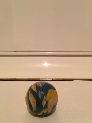 Мячик, найденный за швеллером