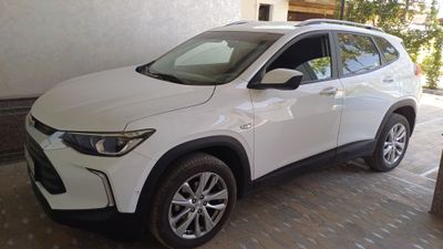 Treker 2 LTZ srochno sotiladi
