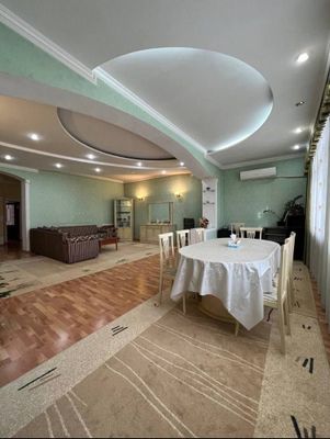 3 ком 160 м.кв. м.Айбек