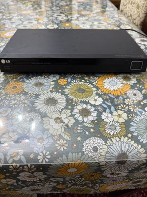 DVD плеер LG сотилади