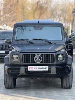 Mercedes Benz G500