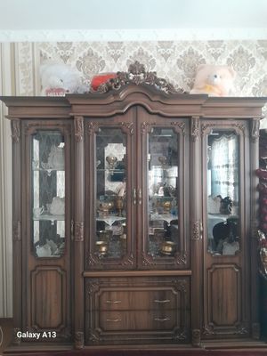yotoqxona mebel, stenka, kamot sotiladi