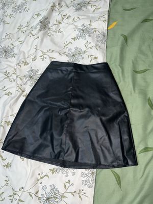 Кожаная юбка с шортами внутри
