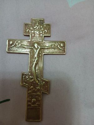 Продается большой крест антиквариат 80г 1850гбронза,литье