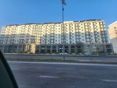 Yengi dom sotladi 3 xona 65 kv