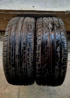 245/45/19 Hifly в отличном состоянии
