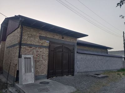 Uchastka sotiladi srochna