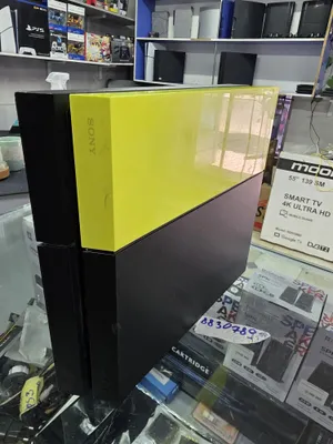 Продается игровой консол Sony Playstation 4
