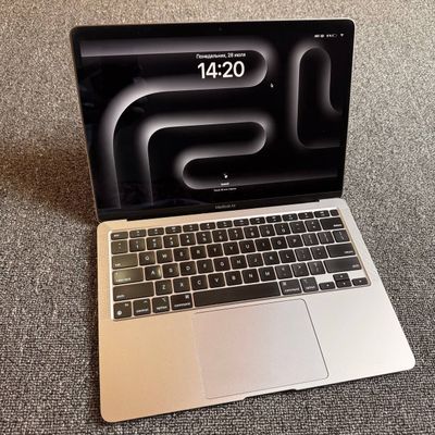 MacBook Air M1 8/256GB