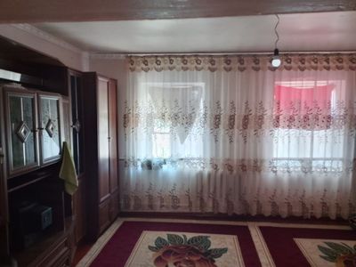 Уй сатылады Гоне каладан