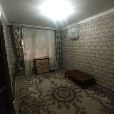 Продам квартиру на Кушбеги