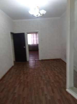 Аренда 2/2/4 Юнусабад 8. Ор_р круг. Пустая 350 уе