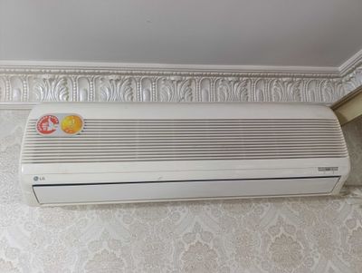 Продам кондиционер LG 12 Цена 600000